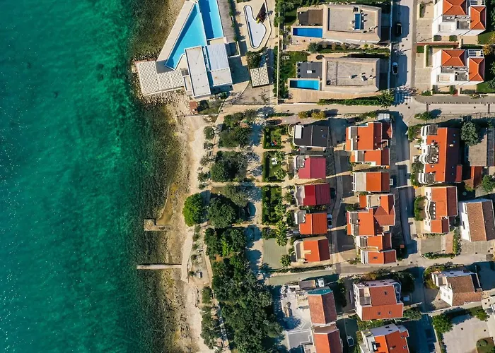 Apartments Malic